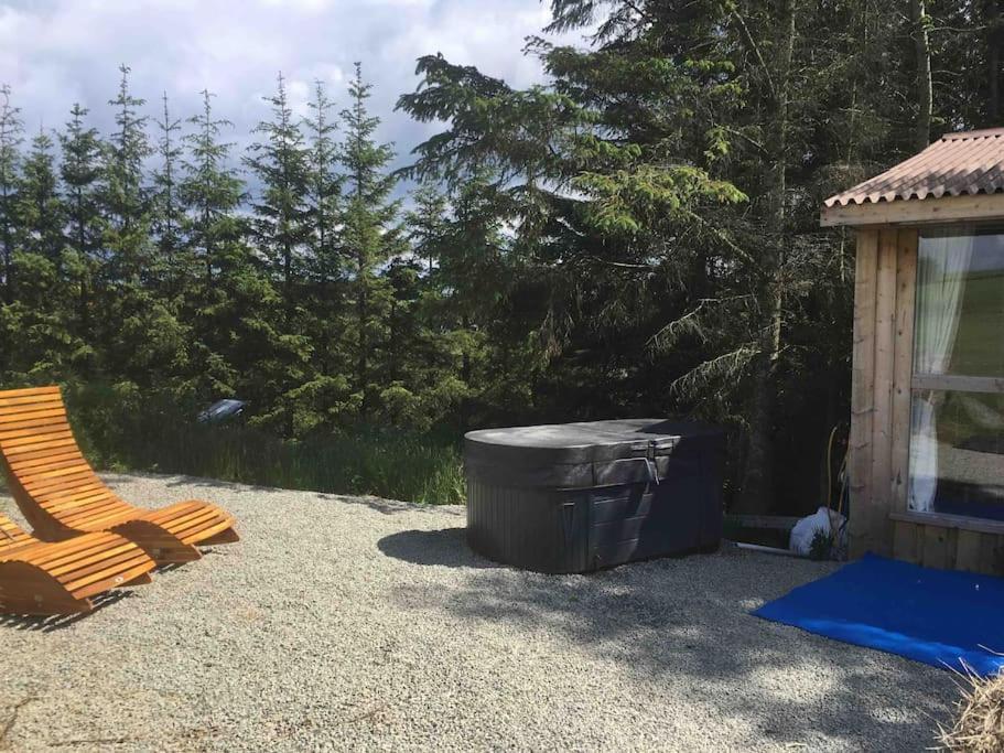 Bankhead Accommodation With Hot Tub Aberdeenshire Gamrie ภายนอก รูปภาพ