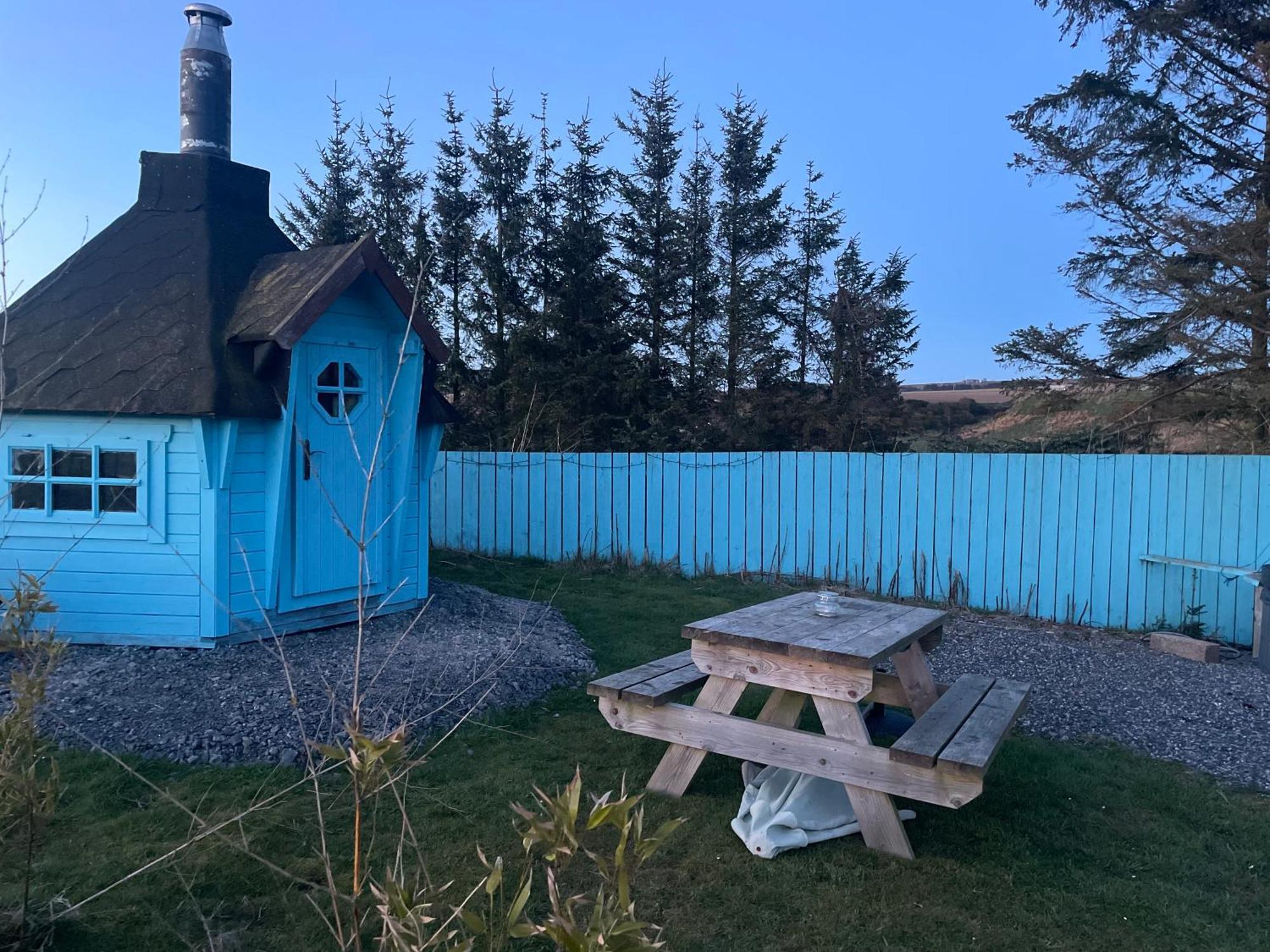 Bankhead Accommodation With Hot Tub Aberdeenshire Gamrie ภายนอก รูปภาพ